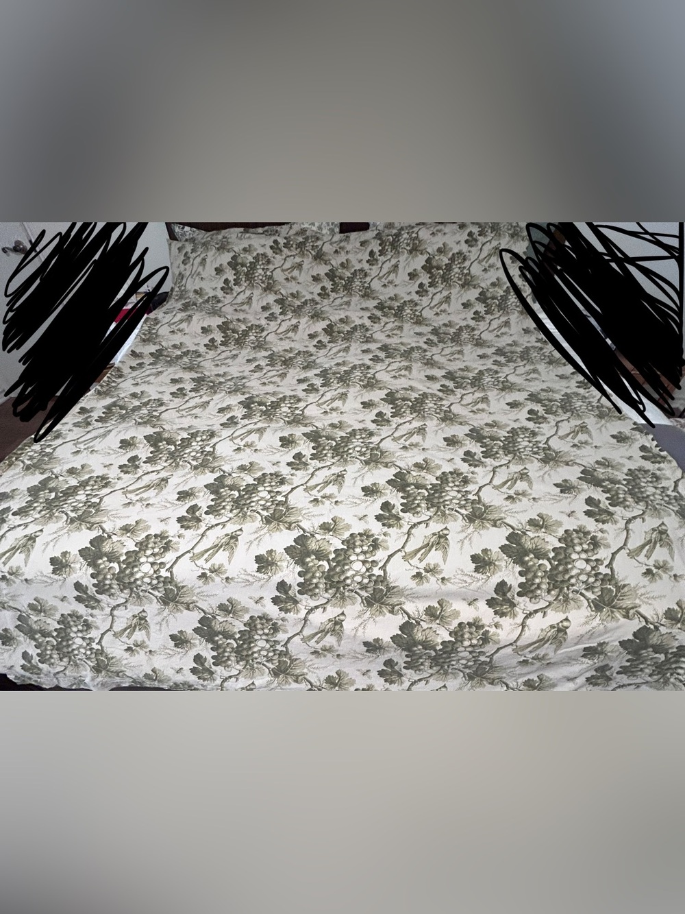 Vintage rare Williams-Sonoma French Country Olive green vineyard 70x100 inches